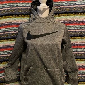 Boys Nine hoodie size XL